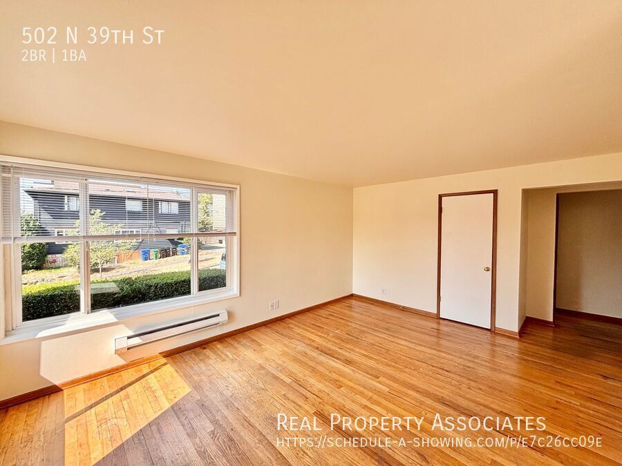 502 N 39 ST
