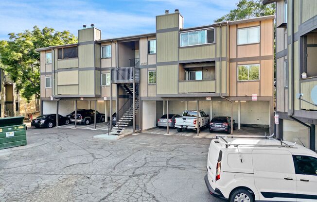Cute 2 bedroom, 2 bath Condo for rent in Reno, $1650 a month, water, sewer and trash included