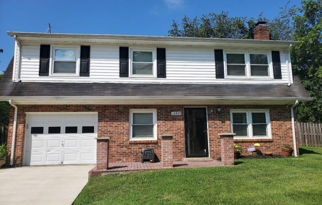 16805 DORCHESTER PL