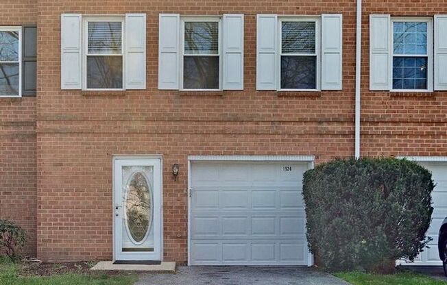 Beautiful Townhome in West Chester!