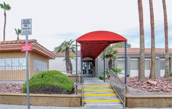 3 beds, 2 baths, $1,795, Unit # 2084