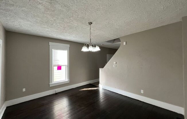 2 beds, 1 bath, $845, Unit Front