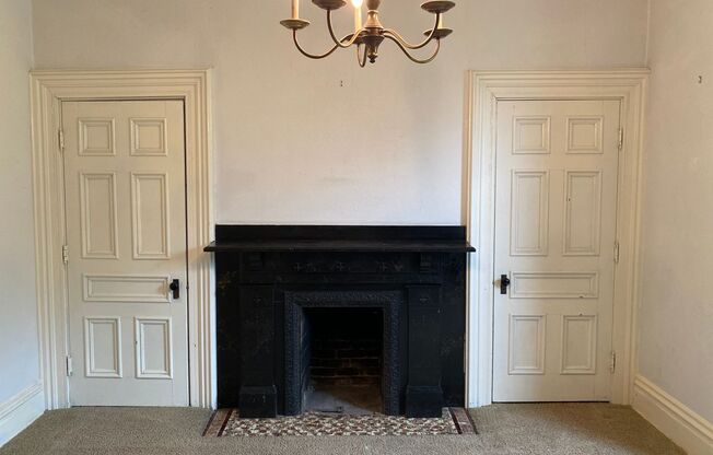 1 bed, 1 bath, $1,195, Unit 3rd Floor