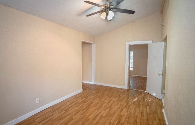 3 beds, 1 bath, $1,435