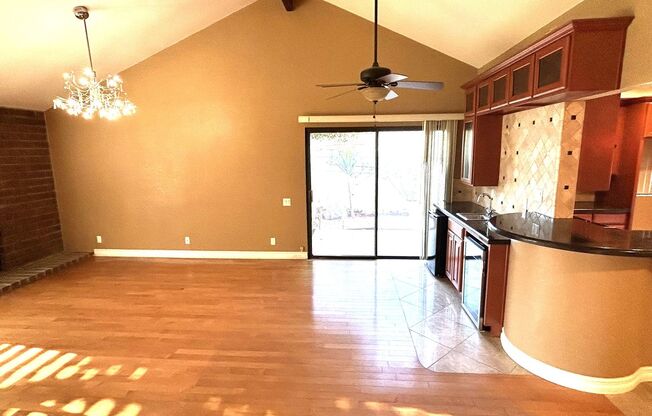 3 beds, 2.5 baths, $3,500, Unit # 4