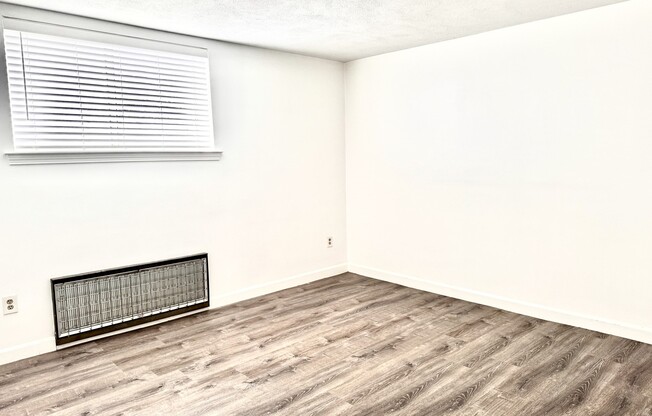 395 REVERE BCH PKWY