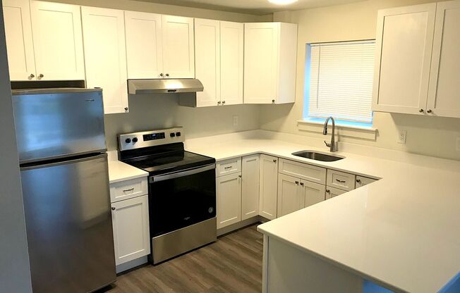 1 bed, 1 bath, 566 sqft, $2,123, Unit A7