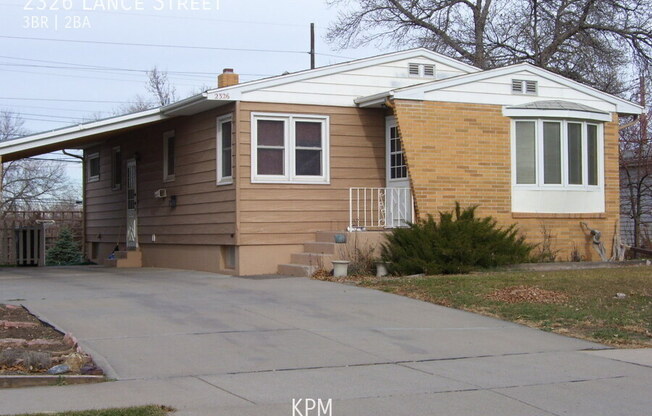 2326 LANCE ST