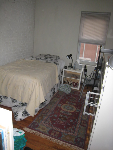 886 Huntington Ave.