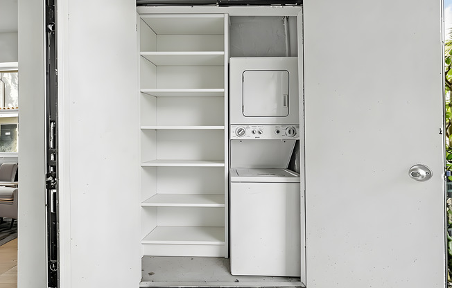 2 beds, 2 baths, 1,067 sqft, $2,295, Unit 5458 - 105