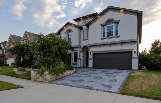 Welcome to 10081 Oxbow Ave, an impressive two-story residence located in the heart of Frisco.
