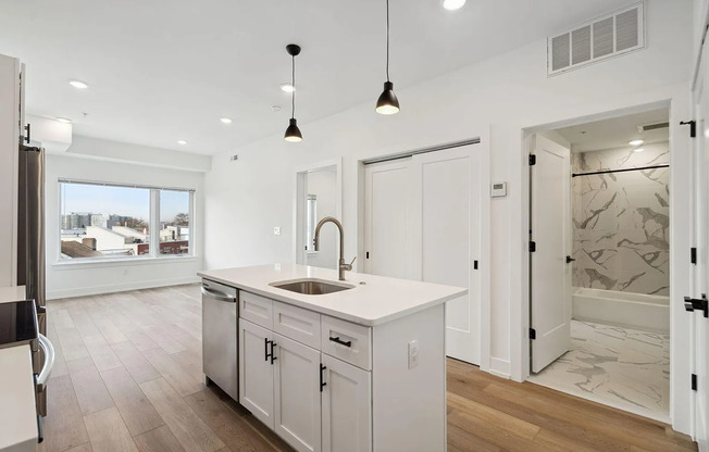 1 bed, 1 bath, 659 sqft, $1,450, Unit 1 Bedroom