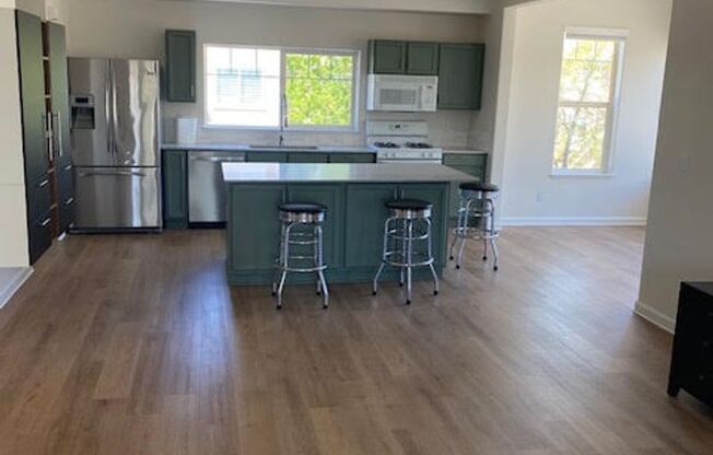 Condo in Reno Available August 1, 2025