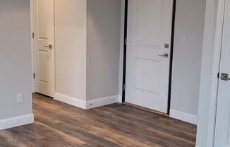 1 bed, 1 bath, 600 sqft, $1,295, Unit 2-4