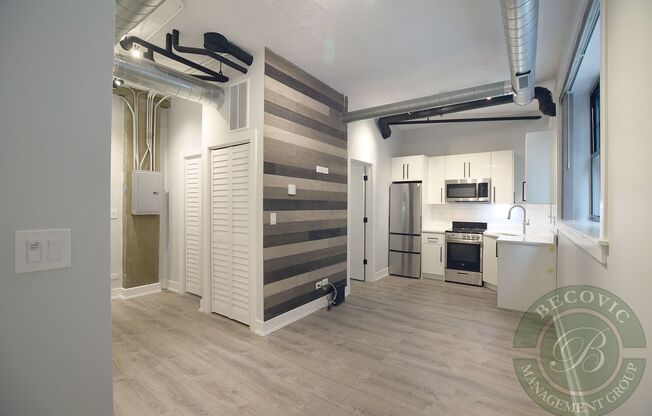 Studio, 1 bath, 280 sqft, $1,480, Unit 104