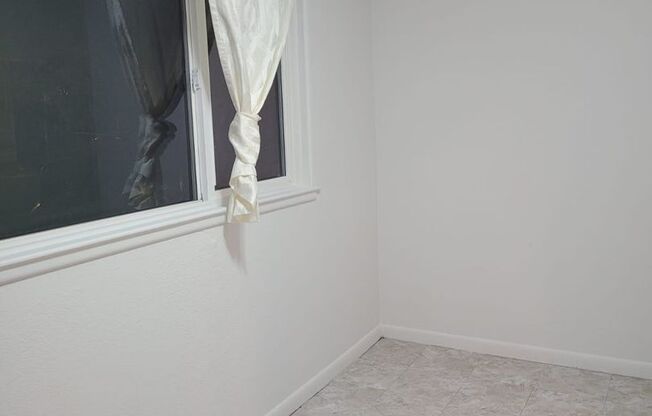 3 Bedroom/2 Bathroom Salt Lake City