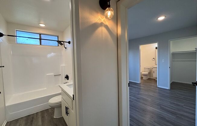 2 beds, 2 baths, 900 sqft, $2,198, Unit 224