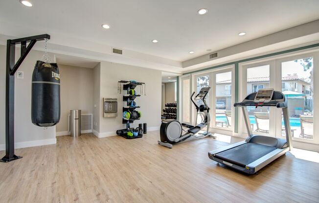 Studio, 1 bath, 329 sqft, $2,295, Unit 27-03