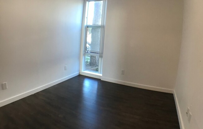 1 bed, 1 bath, 550 sqft, $2,350, Unit 104