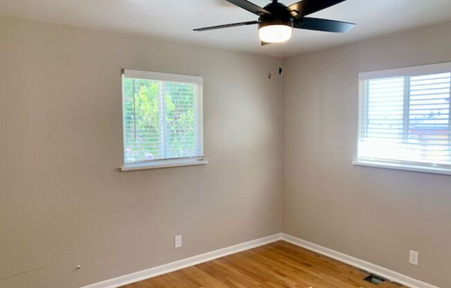 2 beds, 1 bath, $2,000