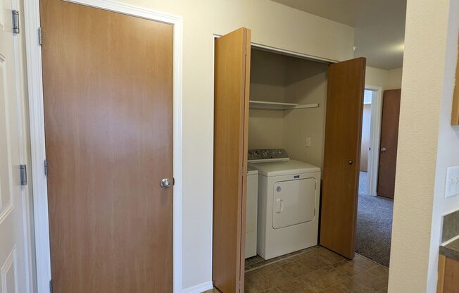 3 beds, 2 baths, 1,180 sqft, $1,625, Unit C104
