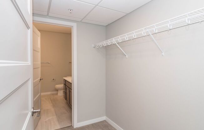 3 beds, 2 baths, 1,268 sqft, $2,265, Unit 518