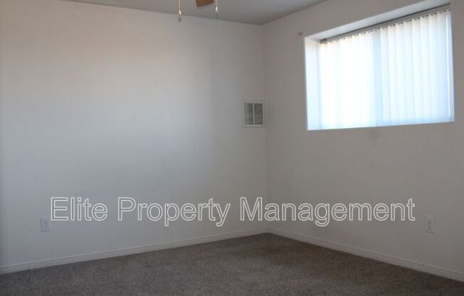 185 S STARDUST CT