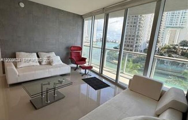 2 beds, 2 baths, 1,325 sqft, $5,000, Unit 465 Brickell Ave # 619