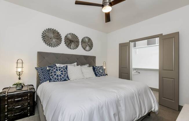 The Callie apartments bedroom with ceiling fan
