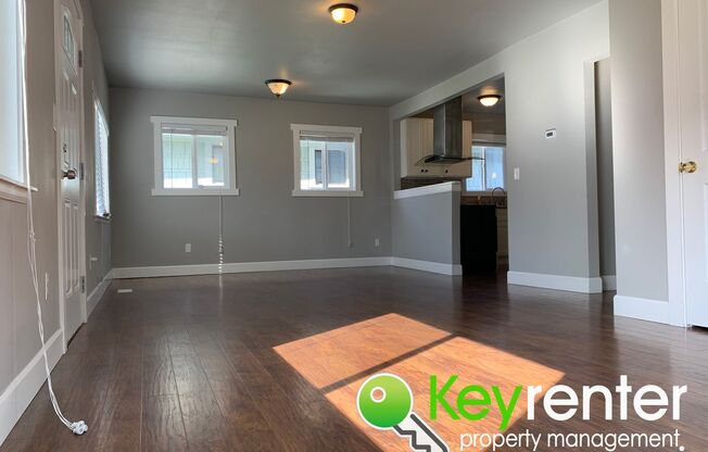 Centrally Located 3Bed/1.5Bath Tacoma Home!