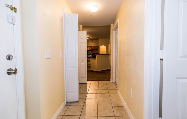 2 beds, 1 bath, $1,599, Unit Unit 106