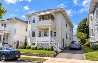 21 23 OAKLAND ST