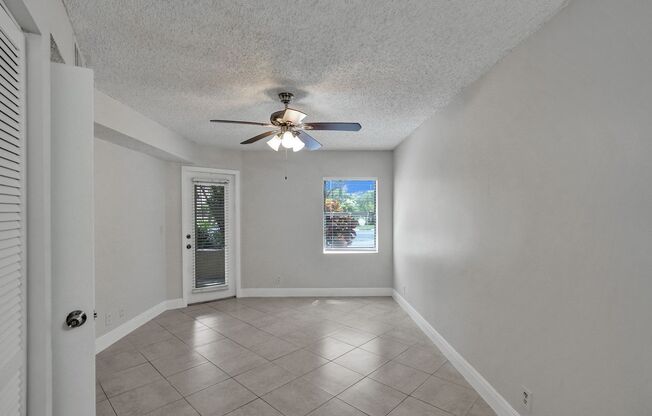 2 beds, 2 baths, $2,000, Unit APARTMENT 407