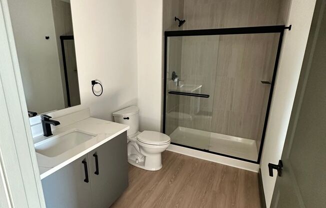 1 bed, 1 bath, 730 sqft, $1,875, Unit 2219-231
