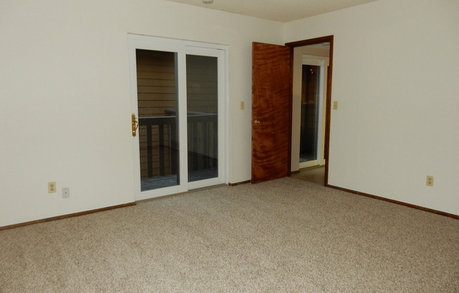 2 beds, 2 baths, $2,000