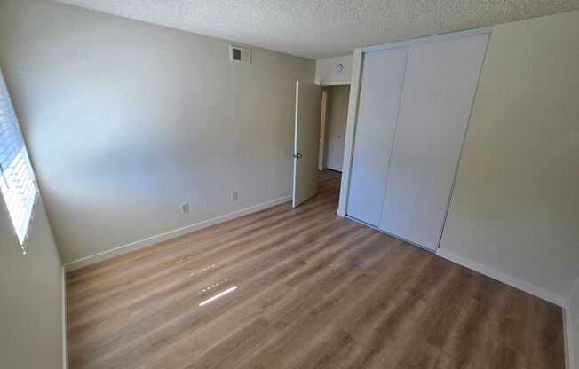 2 beds, 1 bath, $2,350, Unit # #D