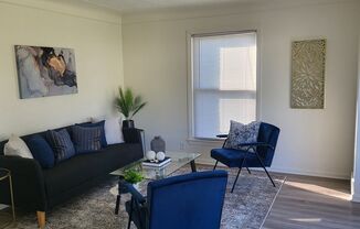 3 beds, 1 bath, $1,400