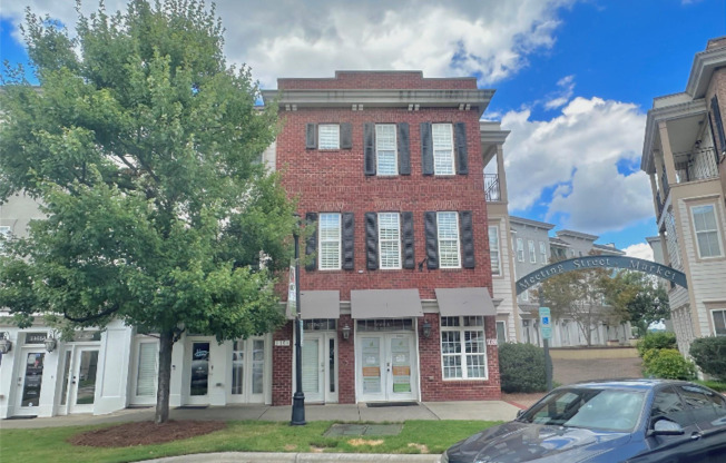 2104 AYRSLEY TOWN BLVD