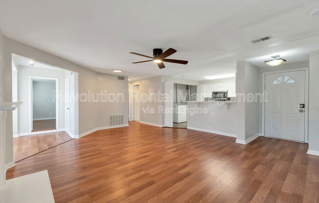 4267 PARKVIEW CT