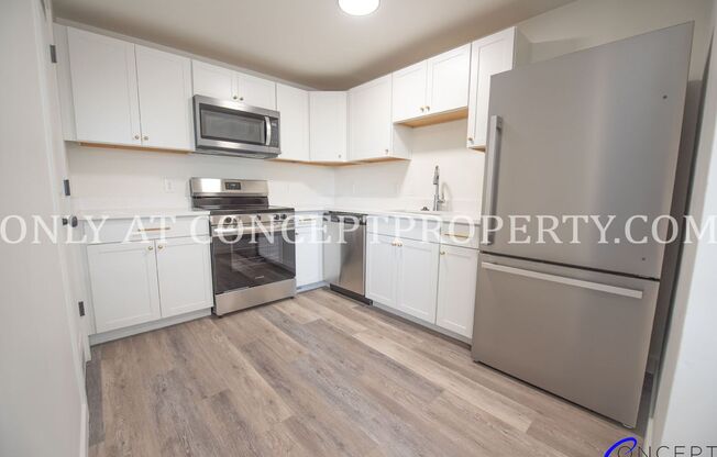 2 beds, 1 bath, 900 sqft, $1,619, Unit 27