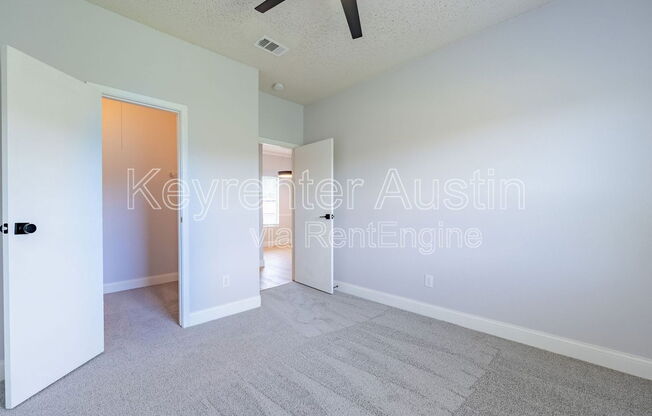 2 beds, 2 baths, 1,004 sqft, $1,650, Unit 380