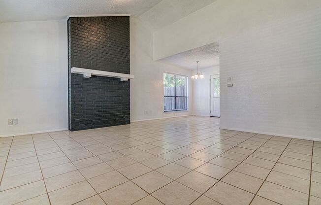 1202 Westcott Dr