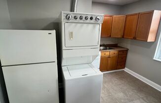 1 bed, 1 bath, 875 sqft, $1,450, Unit 2nd floor