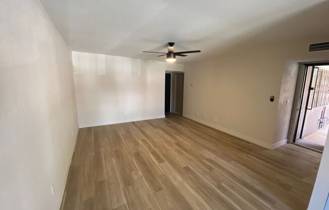 Beautiful 1 Bedroom 1 Bathroom Condo Upstairs!! A must see!!