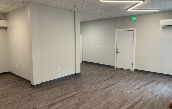 Studio, 1 bath, 310 sqft, $1,695, Unit 100