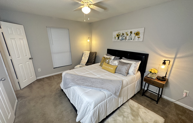 3 beds, 2 baths, 1,096 sqft, $1,399
