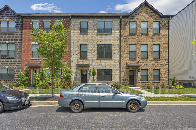 4322 ROLAND HTS AVE