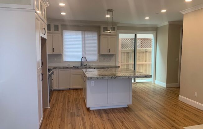 183 Evergreen Ave