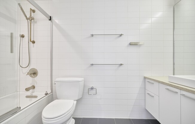 1 bed, 1 bath, 760 sqft, $7,250, Unit 1201