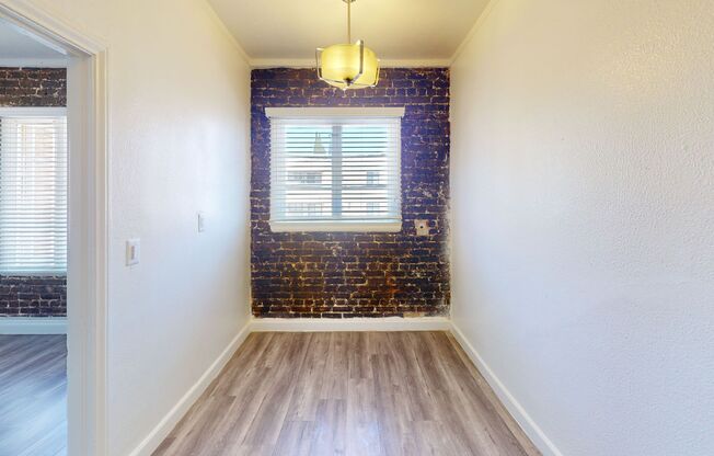 Studio, 1 bath, 400 sqft, $1,450, Unit 105